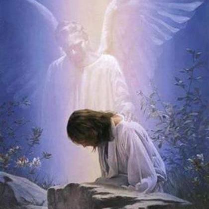 ( CRAFTS ) Angel While Praying Cros..